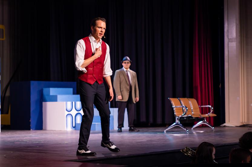 Franklin High students perform Catch Me If You Can